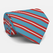 Levendig rood en blauw gestreept patroon modern on stropdas (Opgerold)