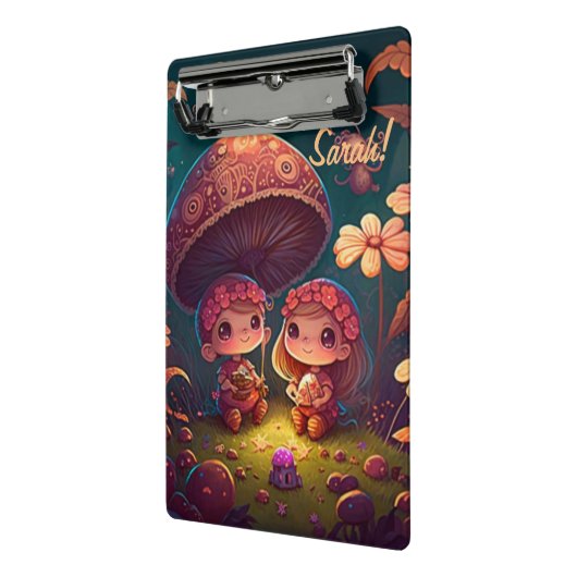 Levendig schattige elven spelen onder paddenstoele mini klembord (Angled2)