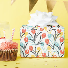 Levendig Tulp Patroon Bloemen Design op Wit Cadeaupapier