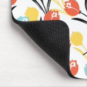 Levendig Tulp Patroon Bloemen Design op Wit Muismat (Hoek)