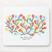 Levendig Tulp Patroon Bloemen Design op Wit Muismat (Voorkant)