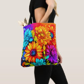 Levendige Abstracte Bloemenkunst in Multicolor Tote Bag (Dichtbij)