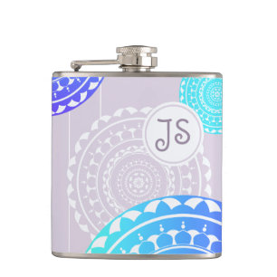 Levendige Aqua Blue Random Mandala op Roze Monogra Heupfles