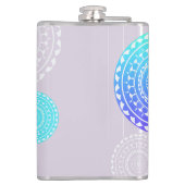 Levendige Aqua Blue Random Mandala op Roze Naam to Heupfles (Achterkant)