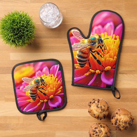 Levendige bij op Bloom Design Ovenwant & Pannenlap Set (Top down)
