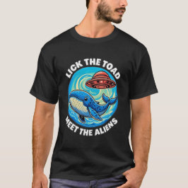 Levendige Blue Whale en UFO Cartoon T-Shirt