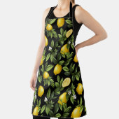 Levendige citroenen op zwarte achtergrond schort (Insitu)