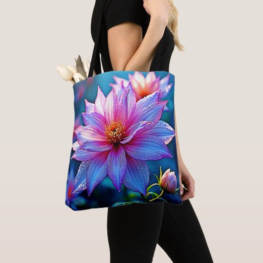 Levendige etherische bloei artwork tote bag (Dichtbij)