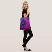 Levendige Fractale Bloesem Kunst Tote Bag (Op model)
