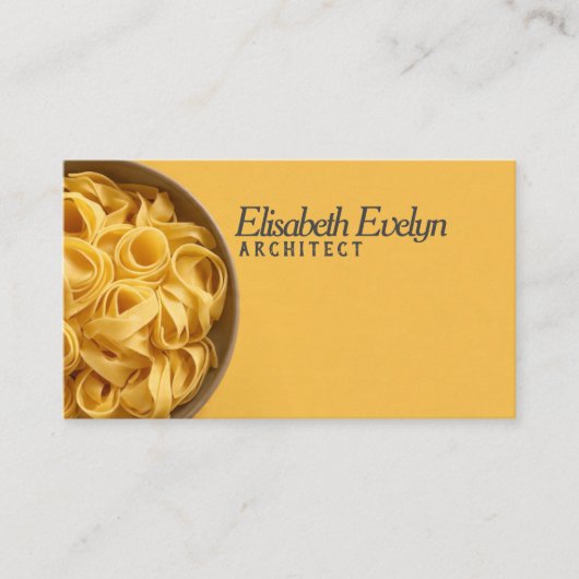 Levendige Gele Achtergrond met Pasta Kom Visitekaartje (Voorkant)