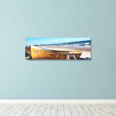 Levendige gele boot op strand kustfotografie canvas afdruk (Insitu (Houten vloer))