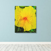 Levendige Gele Hibiscus Bloem Canvas Afdruk (Insitu (Houten vloer))