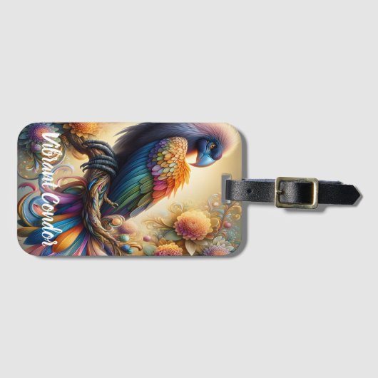 Levendige gevederde Condor zittend bovenop boomtak Bagagelabel (Voorkant (horizontaal))