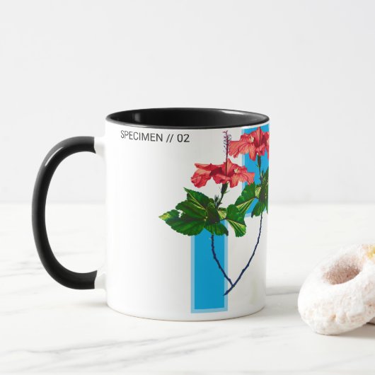 Levendige Glitch Hibiscus - Modern Botanische Kuns Mok (Met donut)