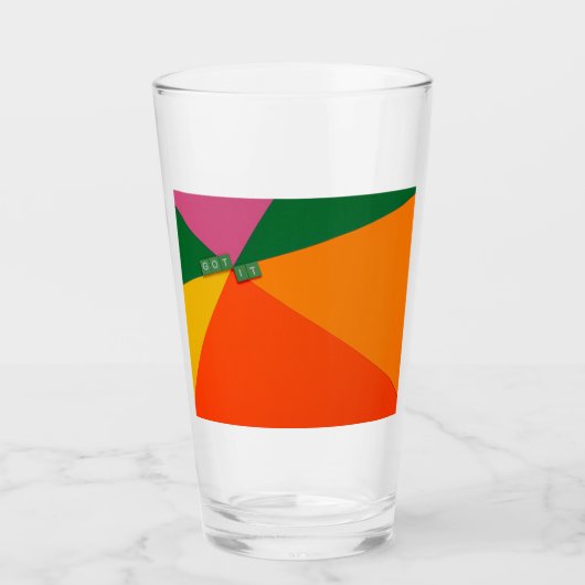 Levendige Green Letter Tumbler – Vet & Artistiek (Voorkant)
