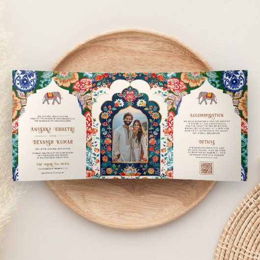Levendige Indiase volkskunst Olifantencrème bruilo Drieluik Uitnodiging