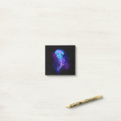 Levendige kleur gloeiende kwal post-it® notes (Op bureau)