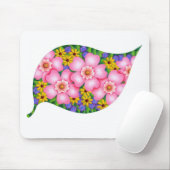 Levendige kleuren van bloemen. muismat (Met muis)