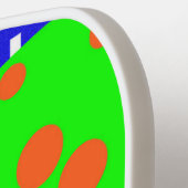 Levendige kleuren van pickleballs & court paddle. pickleball paddle (Links Detail)