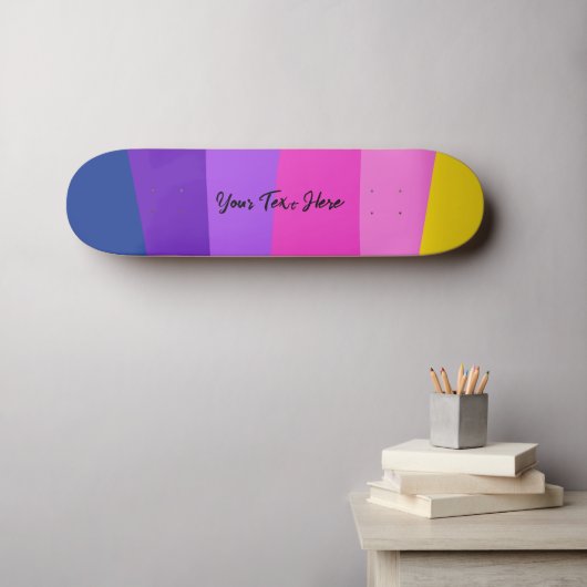 Levendige kleurrijke aangepaste ontwerptekst persoonlijk skateboard (Muurkunst (Horizontaal))