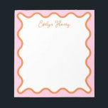 Levendige kleurrijke roze Sinaasappel golvende zig Notitieblok<br><div class="desc">Perfect cadeau voor iedereen die houdt van kleurrijke en lichte notitieblokken,  met roze en oranje golvende rand. Voor meer geavanceerde aanpassingen van dit ontwerp,  bijvoorbeeld het wijzigen van de lay-out,  het lettertype of de tekstgrootte,  klikt u op de knop "AANPASSEN" hierboven. Neem contact met mij op voor eventuele vragen!</div>