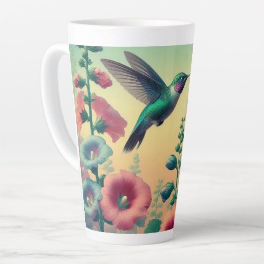 Levendige kolibrie vliegt tussen kleurrijke bloeme latte mok (Linkerhoek)