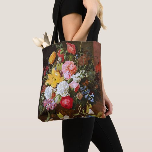 Levendige levensduur van Rozen Tulpen en overvalle Tote Bag (Dichtbij)