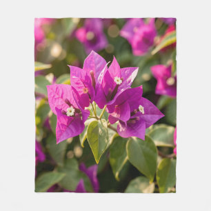 Levendige Magenta Paarse Bougainvillea Bloei  Fleece Deken