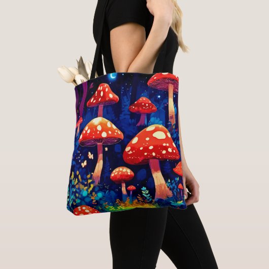 Levendige Magic Mushroom Forest Art Tote Bag (Dichtbij)