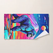 Levendige Neon Gorilla in een surrealistisch Oerwo Bad Handdoek (Handdoek)