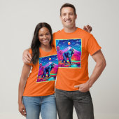 Levendige Neon Gorilla in een surrealistisch Oerwo T-shirt (Unisex)
