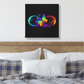 Levendige oneindigheid met een zwarte regenboogvli canvas afdruk (Insitu (Slaapkamer))