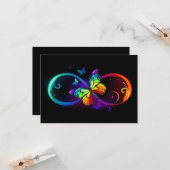 Levendige oneindigheid met een zwarte regenboogvli kaart (Voorkant / Achterkant in situ)