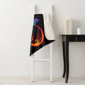 Levendige oneindigheid met een zwarte regenboogvli sherpa deken (In situ)