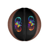 Levendige oneindigheid met regenboog vlinder op zw basketbal (Verticaal)