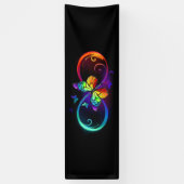 Levendige oneindigheid met regenboogvlinder op zwa spandoek (Verticaal)