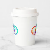 Levendige oneindigheid met regenboogvlinder papieren bekers (Links)