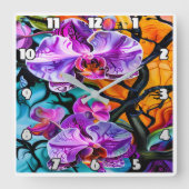 Levendige orchidee bloeit tegen een kenmerkende ac vierkante klok (Voorkant)