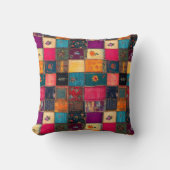 Levendige Patchwork Quilt met klassieke bloemen Kussen (Voorkant)