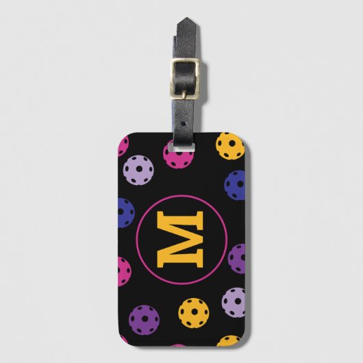 Levendige pickleballs op zwart, aangepast initiaal bagagelabel (Voorkant (verticaal))