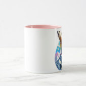 Levendige polar beer Perched op berg met meisjes Mok (Midden)