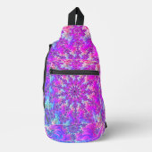 Levendige psychedelische kleurrijke groovy fractal sling bag (Voorkant)