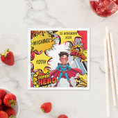 Levendige rode en gele superheldenkarikatuur servet (Insitu)