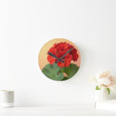Levendige rode geranium bloei ronde klok (Huis)