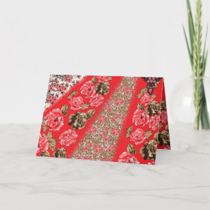 Levendige rode stof met ingewikkelde bloemen en bedankkaart