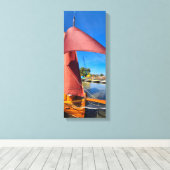 Levendige Rode Zeilen Zeilboot Nautische jachthave Canvas Afdruk (Insitu (Houten vloer))
