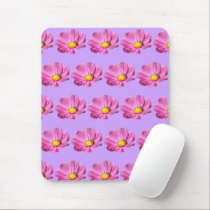 Levendige Roze Bloem Met Een Bij Op Een Zomer Dag Muismat