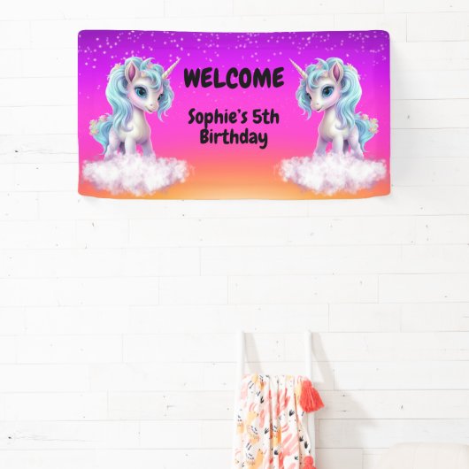 Levendige roze eenhoorn verjaardag spandoek (Insitu)