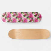 Levendige roze en witte impatiens Vloeiend Patroon Persoonlijk Skateboard (Horizontaal)