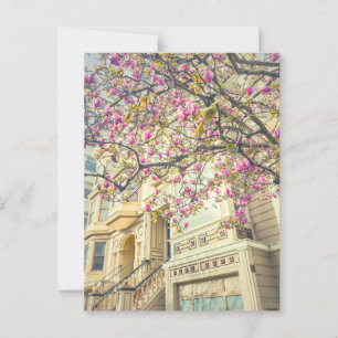 Levendige Roze Magnolia Boom en Victoriaans Huis Briefkaart